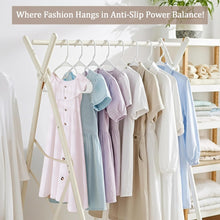 Utopia Home - Plastic Hangers 50 Pack - Space Saving Clothes Hanger